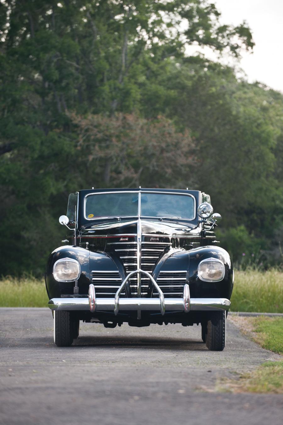  Plymouth Deluxe Convertible Coupe 1939 года  (фото 7 из 33)